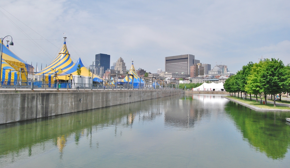 <a href="http://www.shutterstock.com/gallery-757657p1.html?cr=00&pl=edit-00">Lissandra Melo</a> / <a href="http://www.shutterstock.com/editorial?cr=00&pl=edit-00">Shutterstock.com</a>