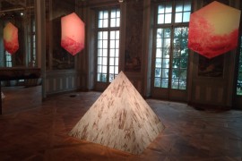 Le Mona Bismarck American Center s’expose en câbles et en infrarouge