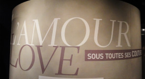 L’autocollant, un outil multiforme pour la publicité et l’art